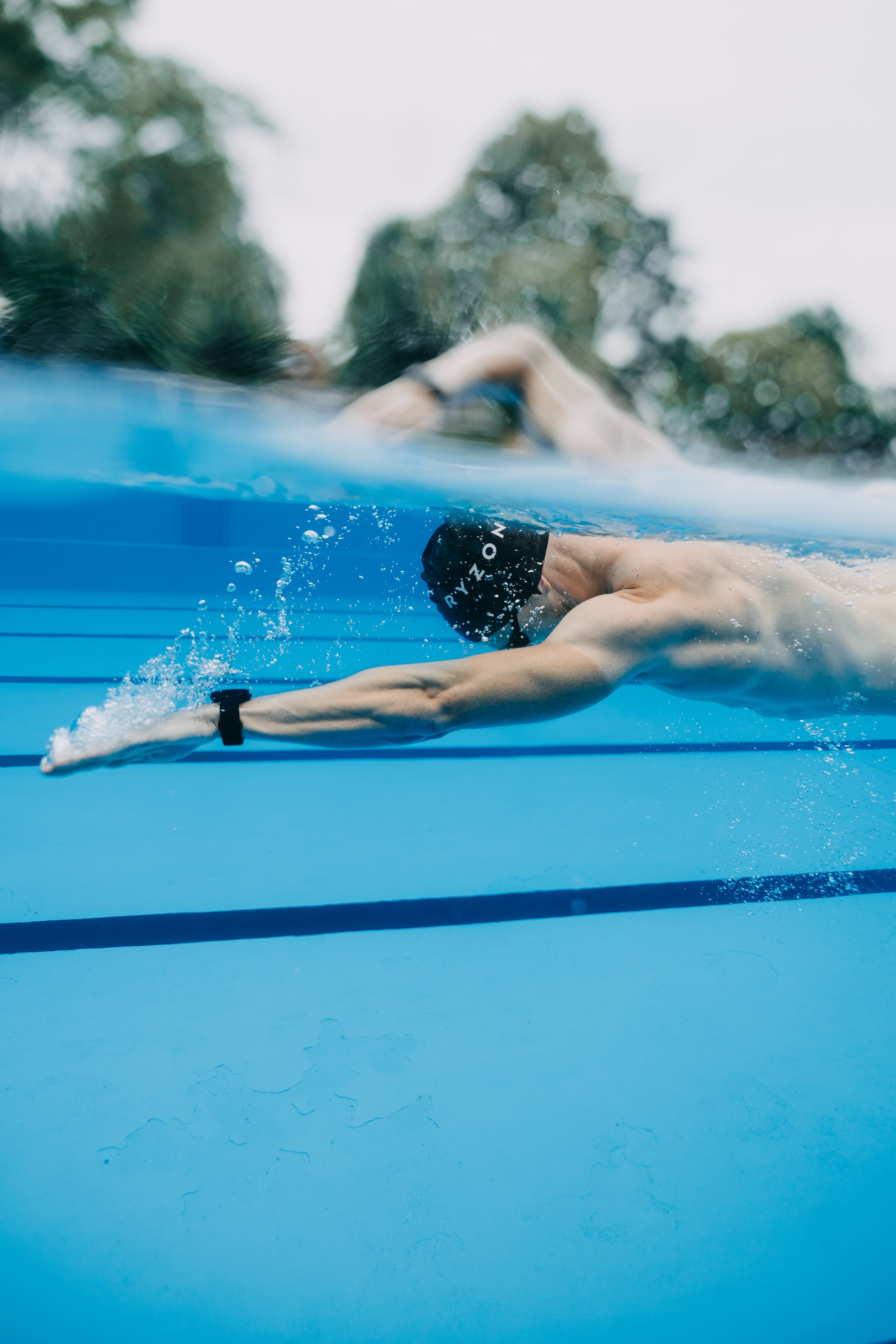 Underwater pool swimming technique